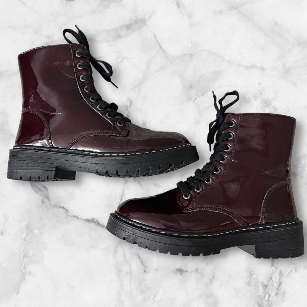 True Craft Patent Combat Boots Size 8 - Picture 1 of 10